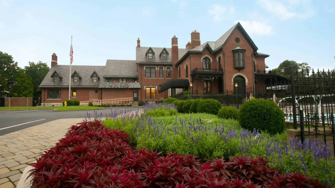 Hurtsbourne Country Club